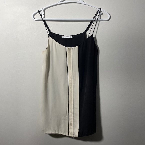 Vince Sleeveless Silk Top - Picture 2 of 5